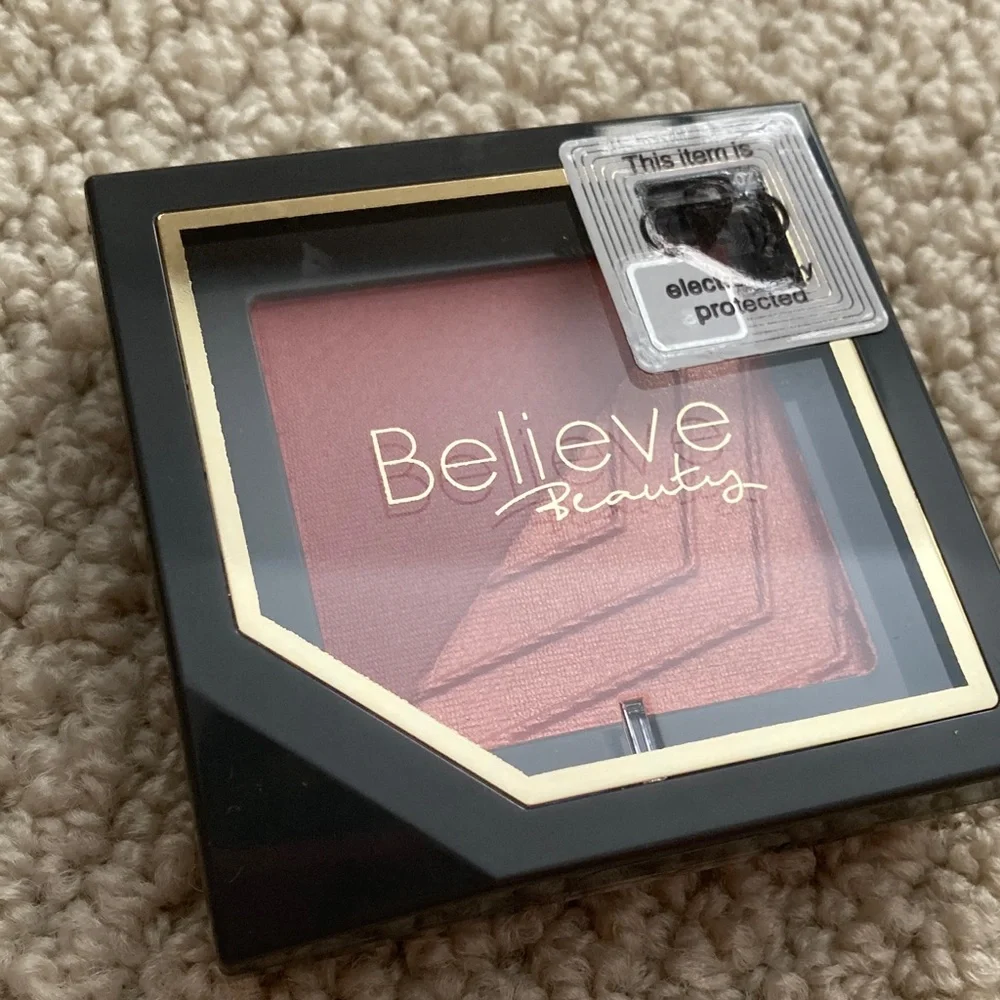 NEW Believe Beauty Blush Duo Amore Major Monochrome Matte & Shimmer 0.14 oz NIB